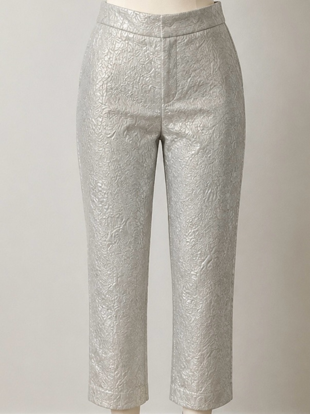 Liz Claiborne Silver Metallic Straight Leg Crop Pants